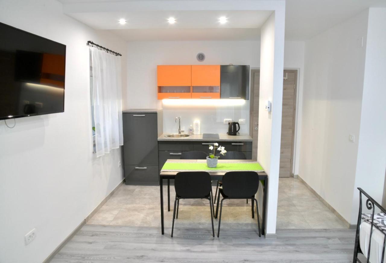 Stara Jezica Apartments With Wifi Ljubljana Eksteriør bilde