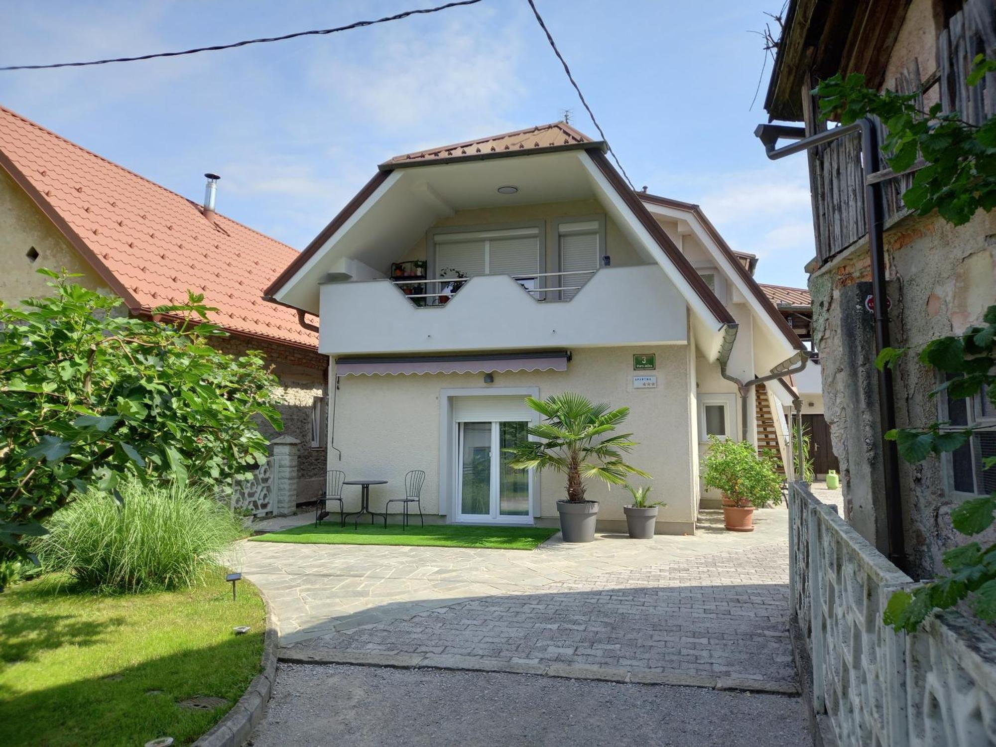 Stara Jezica Apartments With Wifi Ljubljana Eksteriør bilde